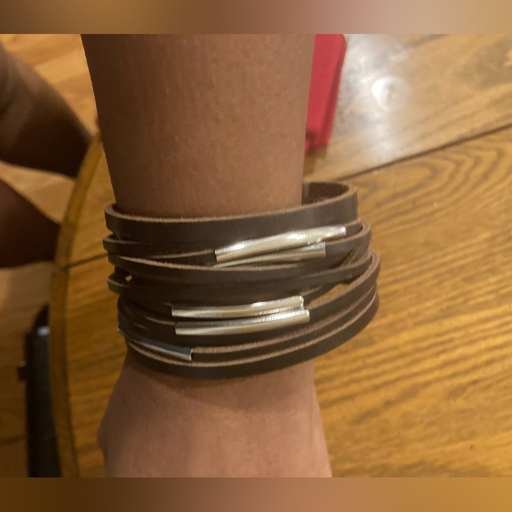 Leather & Silver Bracelet - Brown - Pre loved